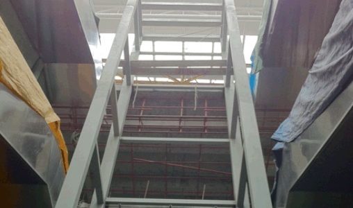 Монтаж металлокаркаса шахты